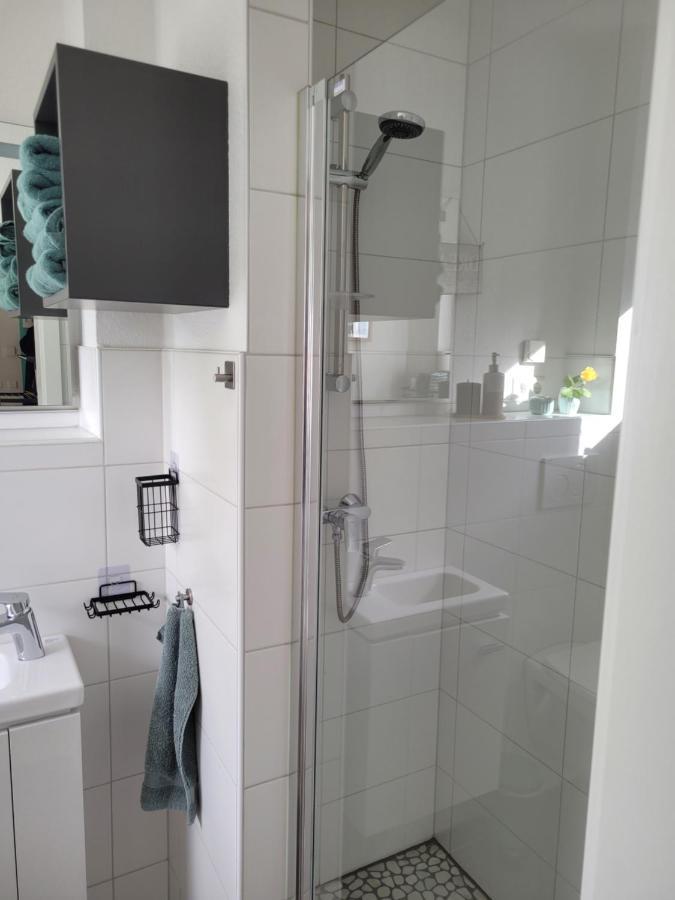 Lin'S Place - Private Room With Bath Near Fair Hanovra Exterior foto